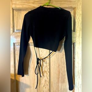 Black Long Sleeve Crop Top